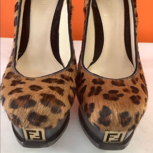 Fendi Fendista Platforms Pumps - Picture 5 of 8